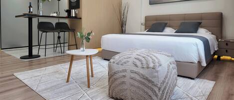 2 dormitorios, escritorio, wifi y ropa de cama