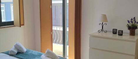 3 間睡房、熨斗/熨衫板、Wi-Fi、床單