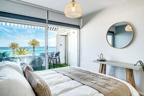 Lägenhet | 3 sovrum, skrivbord och internet