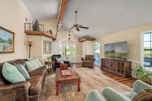 Smart TV, fireplace, printers