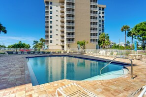Apartment (0 Bedroom) | Interior - Stroll to Bonita Beach Park: Ocean-view Getaway (Bonita Springs)