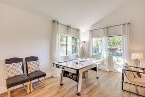House (4 Bedrooms) | Interior - Private Hot Tub! Home 15 Mi to Dtwn San Antonio (San Antonio)