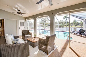 House (3 Bedrooms) | Interior - Lanai Lounging & Dockside Fun: Fort Myers Escape (Fort Myers)