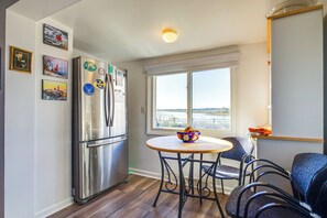 Interior - Deck w/ Views: Lakeside Spring Lake Cottage (Spring Lake)