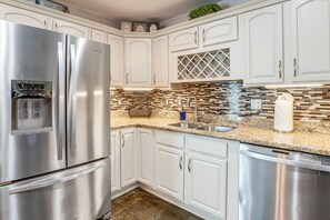 House (3 Bedrooms) | Interior - Suburban Home 9 Mi to Dtwn Denver: Outdoor Oasis! (Aurora)