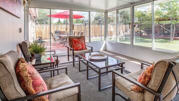 House (3 Bedrooms) | Front of property