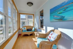 Cottage (2 Bedrooms) | Interior