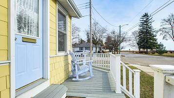 Cottage (2 Bedrooms) | Interior