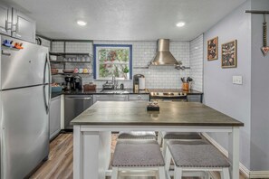 Talo (2 Bedrooms) | Sisätilat