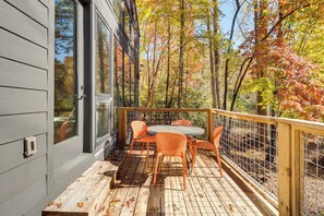 Apartment (2 Bedrooms) | Interior - Ultimate Relaxation & Adventure: Home Near Brevard (Pisgah Forest)