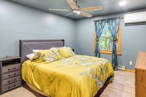 House (3 Bedrooms) | Interior - 9 Mi to Hickory Ski Center: Wooded Warrensburg Gem (Warrensburg)