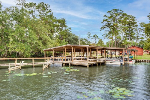 Lake Talquin Townhome at Whippoorwill Lodge!