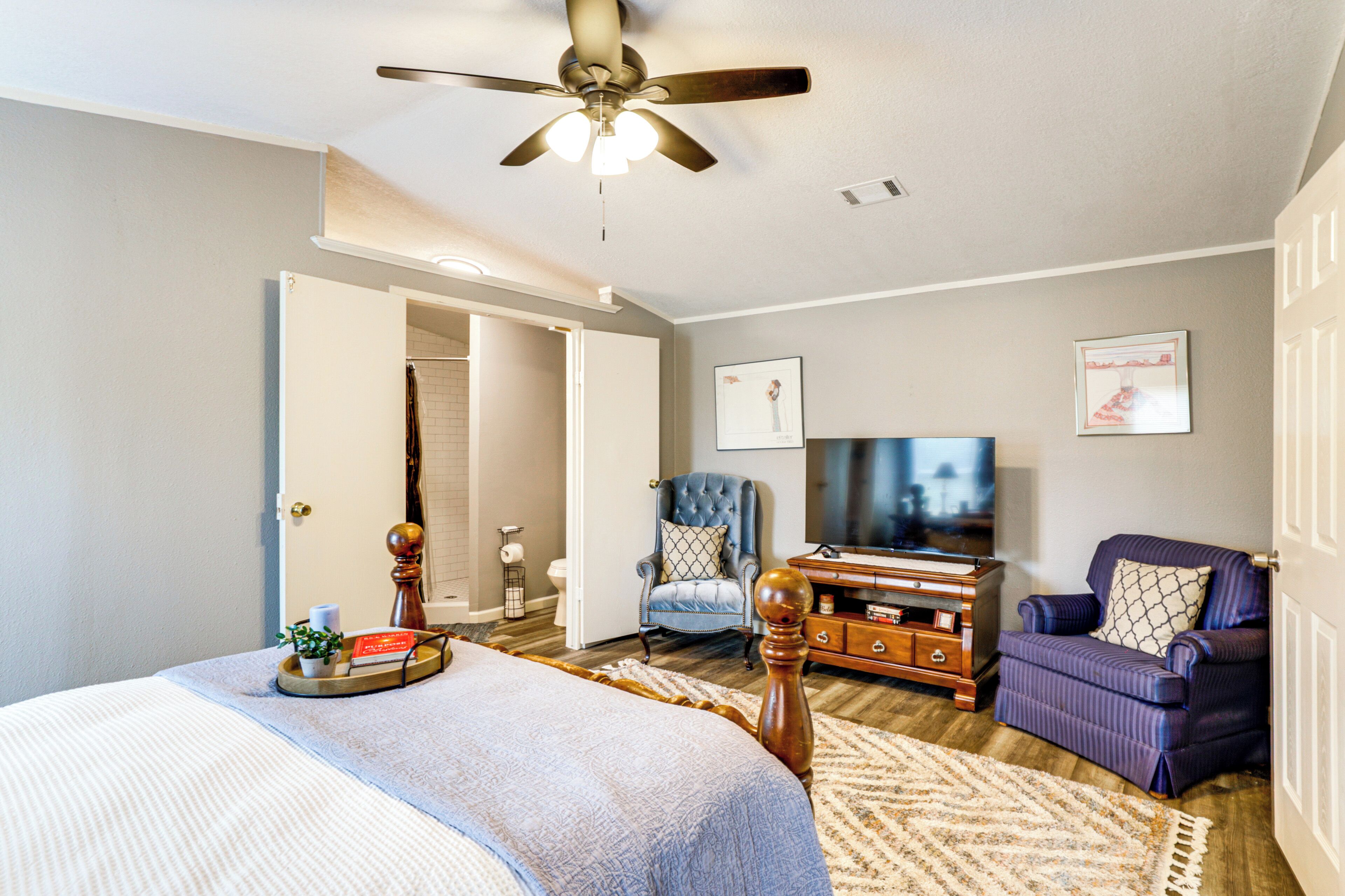 House (3 Bedrooms) | Interior