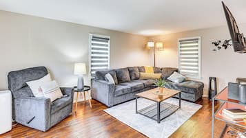 House (2 Bedrooms) | Front of property