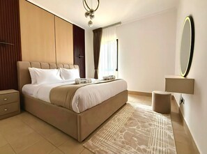 1 bedroom, soundproofing, iron/ironing board, WiFi - Burj Khalifa View Signature Apartment (Dubai)