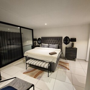 Standard Penthouse, Garden View | Free WiFi - THE LOXWOOD BY EBS LEGEND PROPRETIES (Accra)