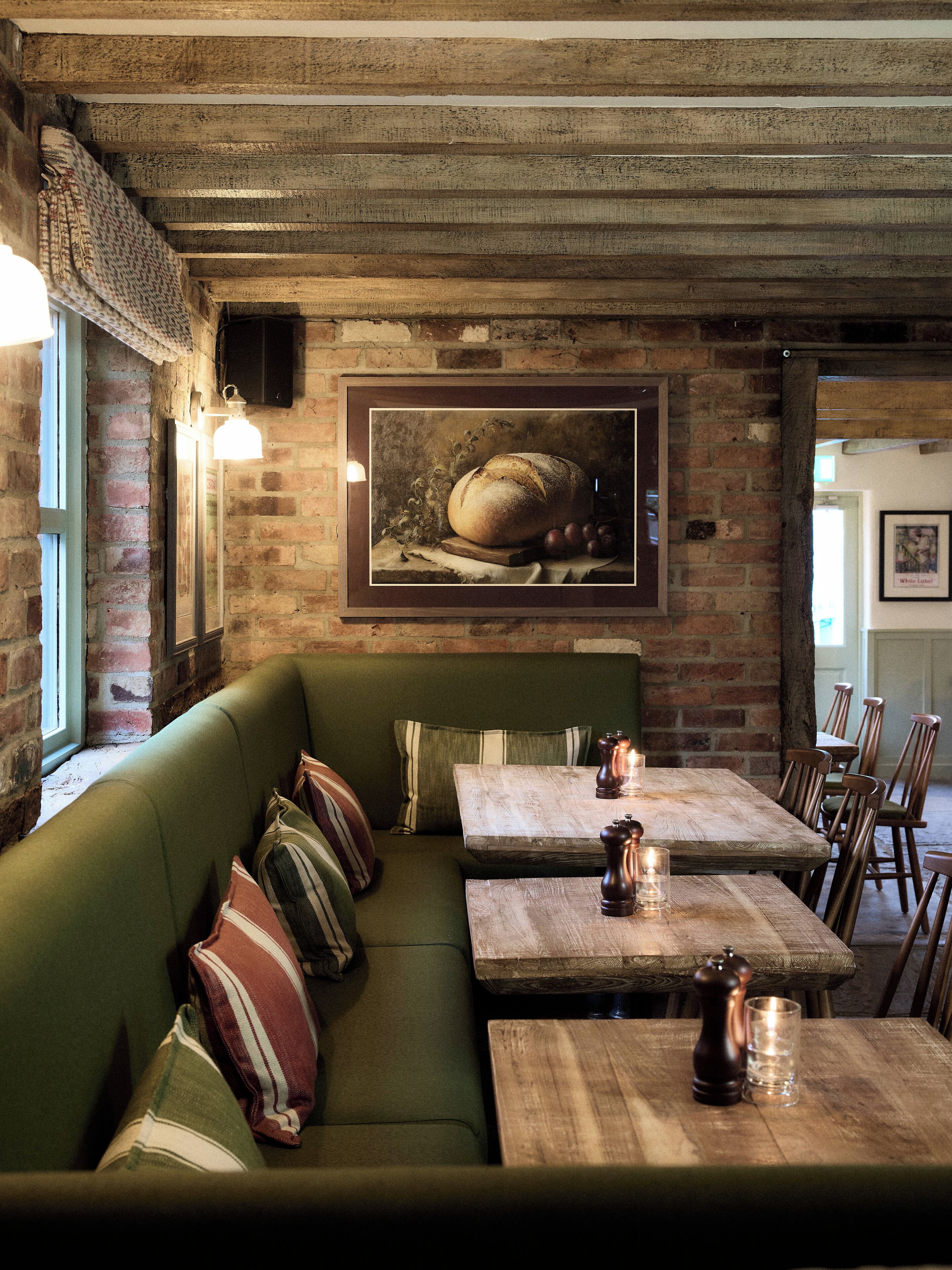 Breakfast, lunch and dinner served