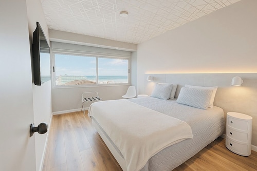 Design apartment in historic district with river view