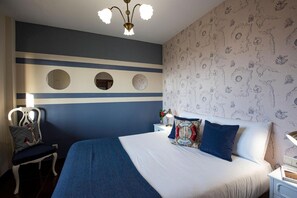 4 室のベッドルーム、アイロン / アイロン台、WiFi、ベッドシーツ