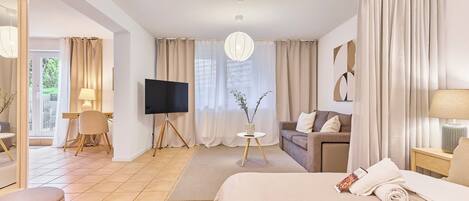 1 chambre, fer et planche à repasser, Wi-Fi, draps fournis