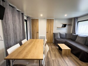 Cottage Premium, 4 chambres | Coin séjour