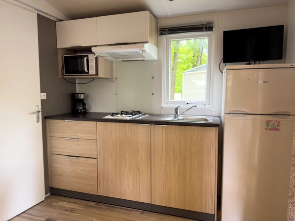 Private kitchen - Domaine Des Acacias Tours (La Ville-aux-Dames)