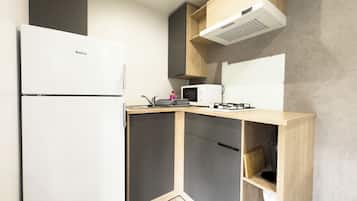 Premium Cottage, 1 Bedroom, Air conditioning | Private kitchen | Microwave, highchair, cookware/dishes/utensils