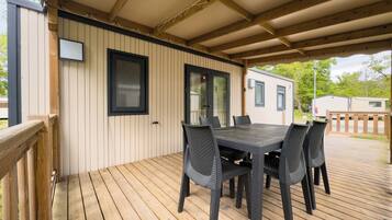 Premium Cottage, 4 Bedrooms | Terrace/patio