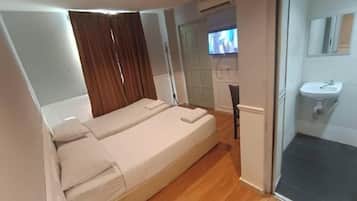 Standard Double Room | Free WiFi