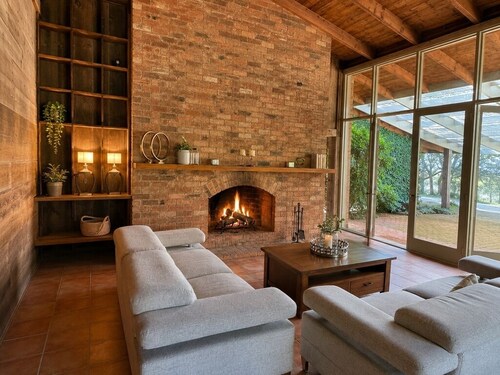 Country Homestead in Avenel