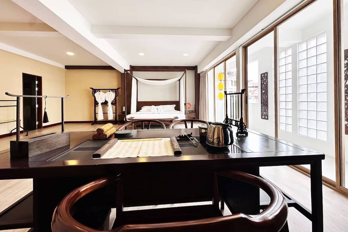 Superior Double Room, Balcony, City View | Desk, laptop workspace, blackout drapes, soundproofing