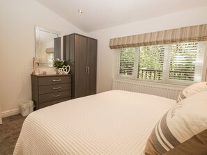 2 bedrooms, individually decorated, individually furnished, free WiFi - Mere Brook Lodge (Windermere)