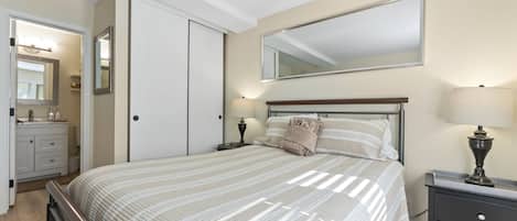 Townhome, 3 Bedrooms | 3 bedrooms, free WiFi