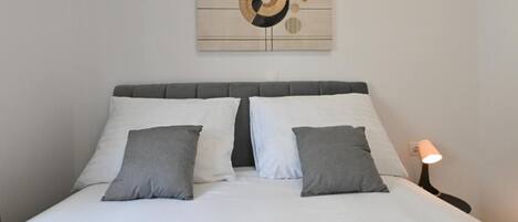 2 habitaciones y caja de seguridad en la habitación