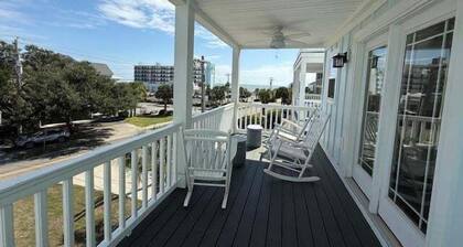 Sea Pearl 7 Bedroom Home