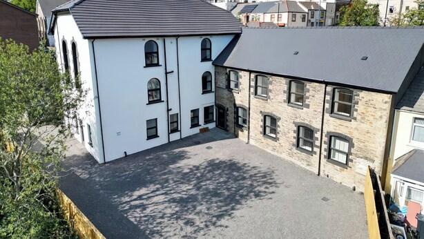 Exterior - Tirpentwys (Abertillery)