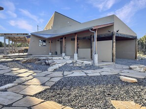 House, 3 Bedrooms | Exterior - Whispering Deer Retreat 3 Bedroom Home (Montrose)