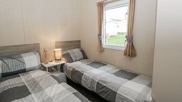 Cottage | 3 bedrooms, individually decorated, individually furnished, free WiFi