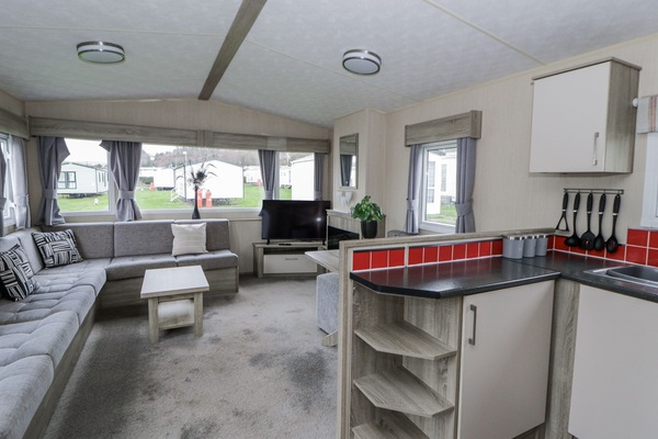 Cottage | Living area