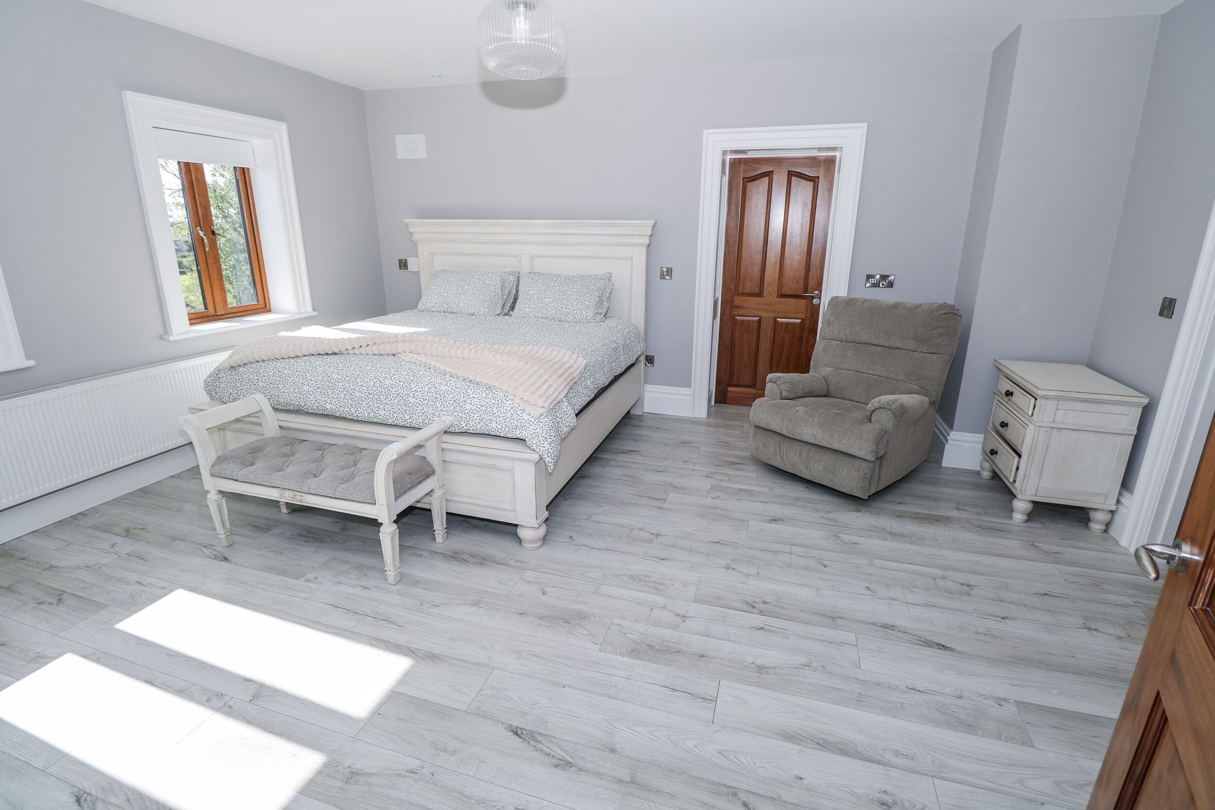 5 間臥室、獨特裝潢、布置獨特、免費無線上網