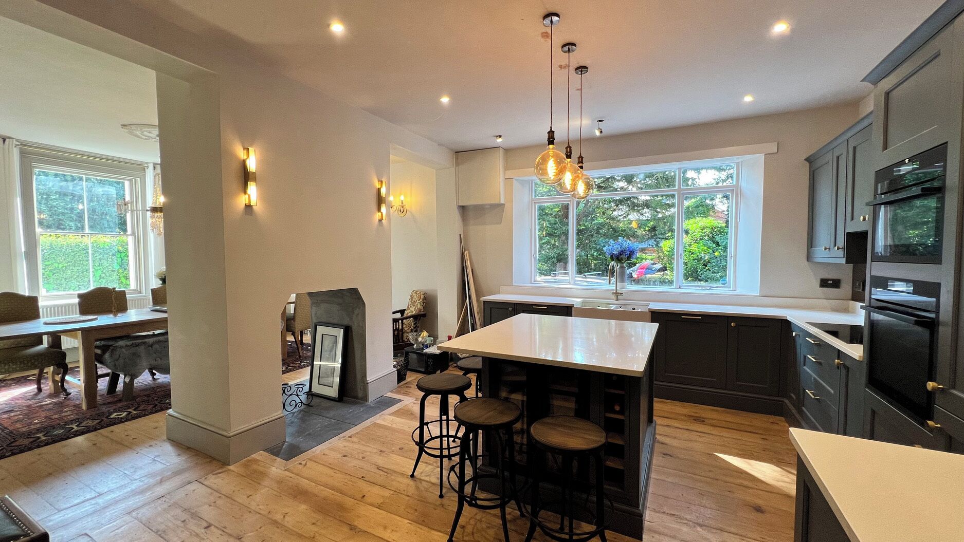 Dishwasher, cookware/dishes/utensils