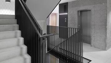 Apartment, 1 Bedroom, Accessible, Smoking | Interior