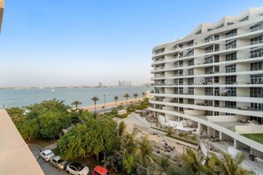 Exterior - FIRST CLASS | 1BR | Serene Sea View | Royal Amwaj (Palm Jumeirah)