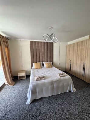 Suite, Balcony, City View | Free WiFi