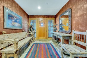 Interior - Escape to the mountains in style at Cache 8 at Silver Lake! Walk to Skiing! (Deer Valley)