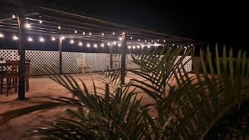 Room, 1 Bedroom, Patio, Garden View | Outdoor dining