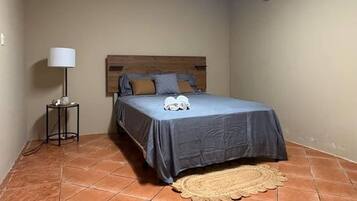 House, 6 Bedrooms, Accessible, Patio | 6 bedrooms