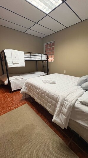 Room, 3 Bedrooms, Patio, City View | 3 bedrooms - Room-main House 3br, 3 Bath, Pool - 8 (Jayuya)