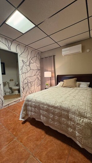 Room, 3 Bedrooms, Patio, City View | 3 bedrooms - Room-main House 3br, 3 Bath, Pool - 8 (Jayuya)