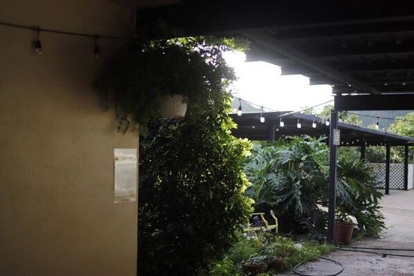 Chambre, 1 chambre, balcon, vue sur le jardin | Jardin